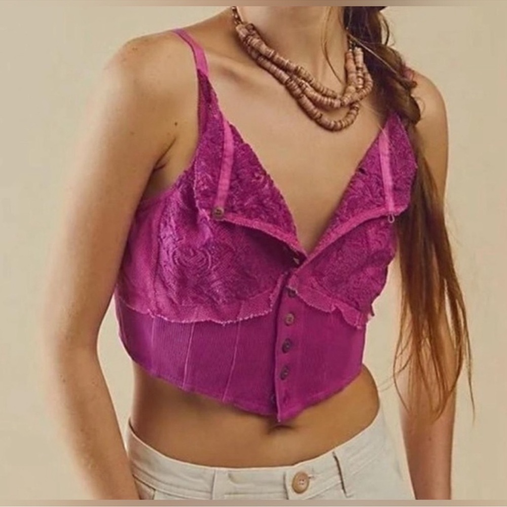 SALE🚨NWT🎀Free People Have My Heart Crop Lace Button Tank Size Large Pink